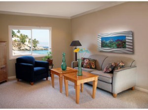 Room featuring a wall-mounted aquarium.